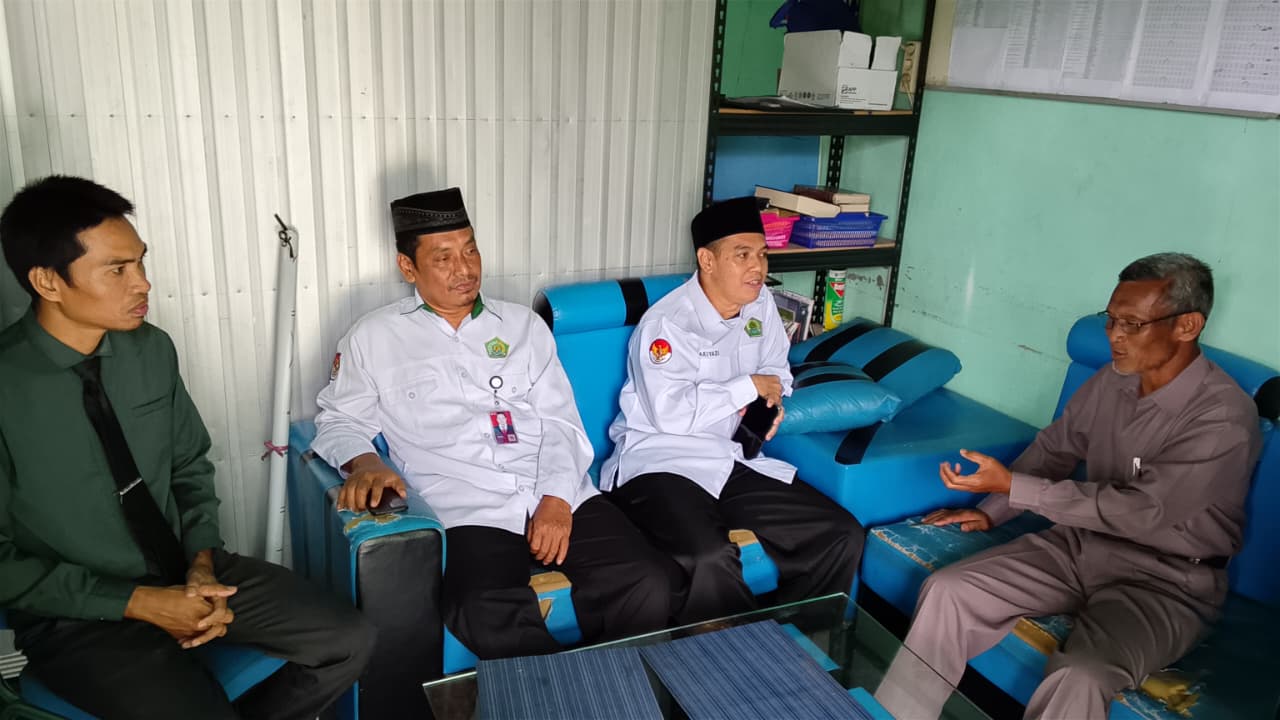 Kunjungan Kepala Kemenag Kukar bersama Kasi PD Pontren di Pondok Modern Ibadurrahman